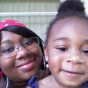 Meet your Posher, Shawna